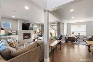 18436 Village Pkwy E, Bonney Lake, WA 98391 - Photo 4