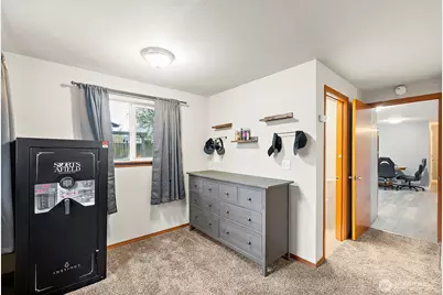 5301 138th St E, Tacoma, WA 98446 - Photo 18