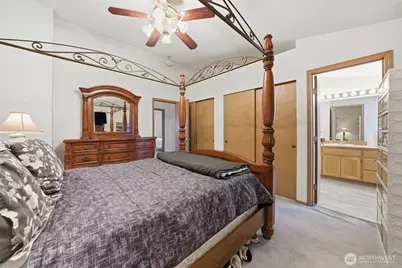 15715 44th Avenue Ct E, Tacoma, WA 98446 - Photo 18