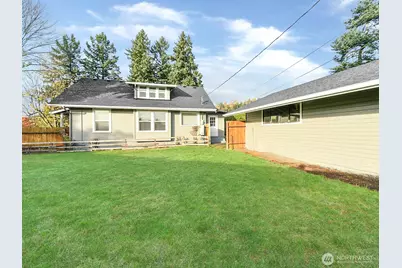 304 Varner Avenue SE, Orting, WA 98360 - Photo 2