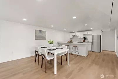 8305 Duncan Avenue S, Seattle, WA 98118 - Photo 14