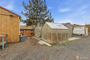 614 W Loop Dr, Moses Lake, WA 98837 - Photo 24