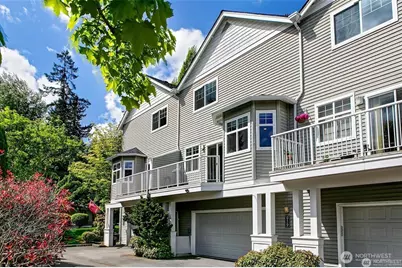 959 232nd Lane NE, Sammamish, WA 98074 - Photo 2