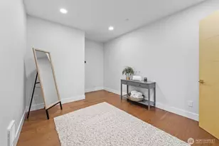 7903 240th St SW, Edmonds, WA 98026 - Photo 36