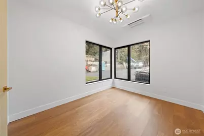 7903 240th Street SW, Edmonds, WA 98026 - Photo 16