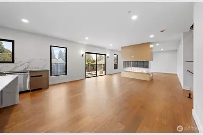 7903 240th Street SW, Edmonds, WA 98026 - Photo 8