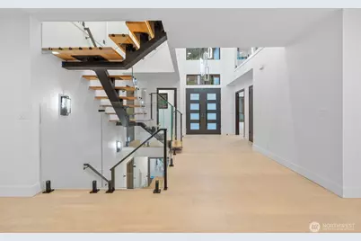 7907 240th Street SW, Edmonds, WA 98026 - Photo 4