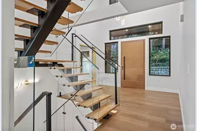 7905 240th Street SW, Edmonds, WA 98026 - Photo 4