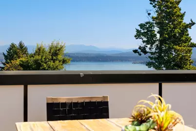 3406 E Spring Street, Seattle, WA 98122 - Photo 10