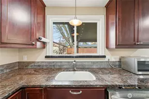 303 De Haven St, Milton-Freewater, OR 97862 - Photo 16