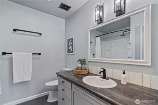 404 W Roanoke St, Centralia, WA 98531 - Photo 30