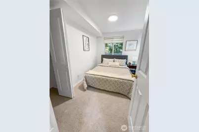 300 10th Avenue #B-105, Seattle, WA 98122 - Photo 10