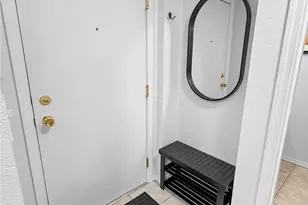 300 10th Ave, Seattle, WA 98122 - Photo 6