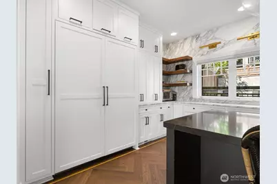 312 Prospect Street, Seattle, WA 98109 - Photo 16