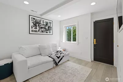 312 Prospect Street, Seattle, WA 98109 - Photo 36