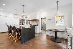 312 Prospect St, Seattle, WA 98109 - Photo 12