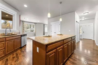 580 Eatonville Highway W, Eatonville, WA 98328 - Photo 14