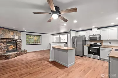 22634 Brookside Court SE, Yelm, WA 98597 - Photo 2