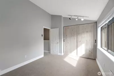 17028 NE 80th Street #C2, Redmond, WA 98052 - Photo 6