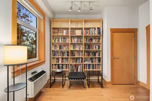 81 Vine St, Seattle, WA 98121 - Photo 6