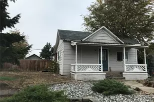 230 N Emerson, Wenatchee, WA 98801 - Photo 2