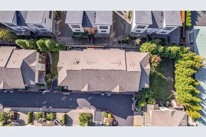 325 Chelan Place NE #D1, Renton, WA 98059 - Photo 26
