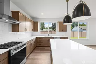 15306 106th Ave E, Puyallup, WA 98374 - Photo 4