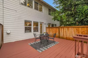 22638 44th Ave W, Mountlake Terrace, WA 98043 - Photo 14