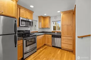 6348 34th Ave SW, Seattle, WA 98126 - Photo 14