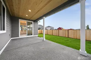 723 S Davis St, Buckley, WA 98321 - Photo 8