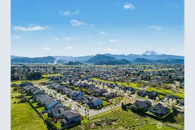 3359 Terry Lane, Enumclaw, WA 98022 - Photo 2