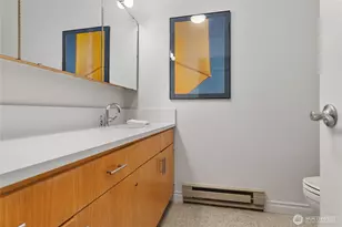 929 11th St, Bellingham, WA 98225 - Photo 32