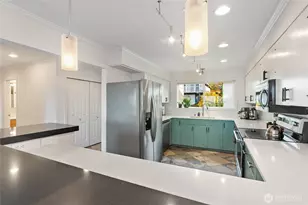 929 11th St, Bellingham, WA 98225 - Photo 22