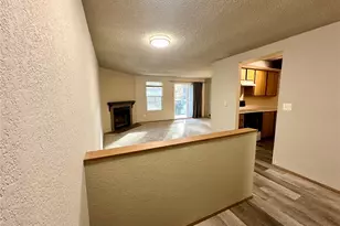 19851 25th Ave NE, Shoreline, WA 98155 - Photo 6