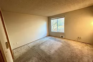 19851 25th Ave NE, Shoreline, WA 98155 - Photo 20