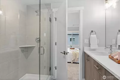 7628 222nd Street SW #B4, Edmonds, WA 98026 - Photo 22