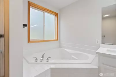 2417 143rd Place SW, Lynnwood, WA 98087 - Photo 18