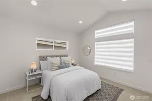 8337 A 12th Ave NW, Seattle, WA 98117 - Photo 18