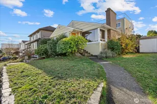 2515 27th Ave W, Seattle, WA 98199 - Photo 2