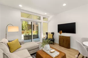 8333 D 12th Ave NW, Seattle, WA 98117 - Photo 4