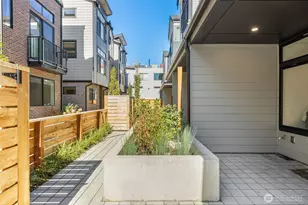 8333 D 12th Ave NW, Seattle, WA 98117 - Photo 20