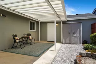 24027 222nd Pl SE, Maple Valley, WA 98038 - Photo 10