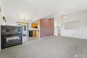 340 SE Highland Park Dr, College Place, WA 99324 - Photo 8