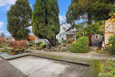 108 N 60th Street, Seattle, WA 98103 - Photo 2