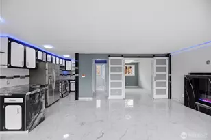 748 S Cloverdale St, Seattle, WA 98108 - Photo 18