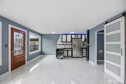 748 S Cloverdale Street #8, Seattle, WA 98108 - Photo 10