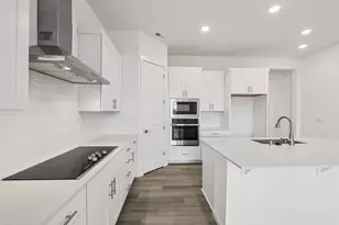 749 S Davis St, Buckley, WA 98321 - Photo 4