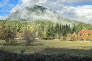 1944 SE 12th St, North Bend, WA 98045 - Photo 2