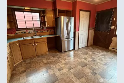 2016 W 6th Street, Aberdeen, WA 98520 - Photo 10