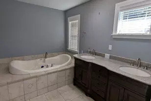 2300 NE Solar View Ct, Poulsbo, WA 98370 - Photo 30